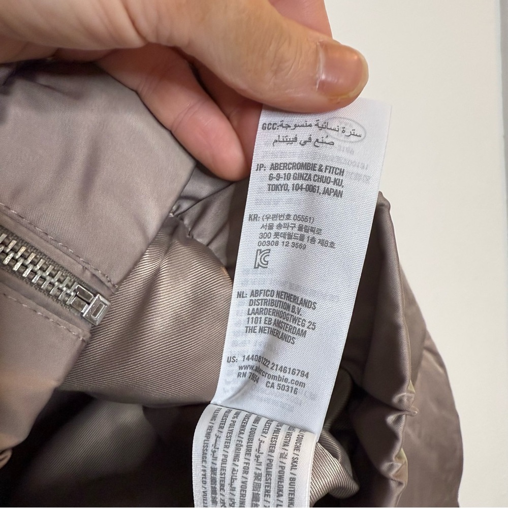 Abercrombie & Fitch Ultra Collection Taupe Chocolate Mousse Puffer Jacket medium - Picture 10 of 11